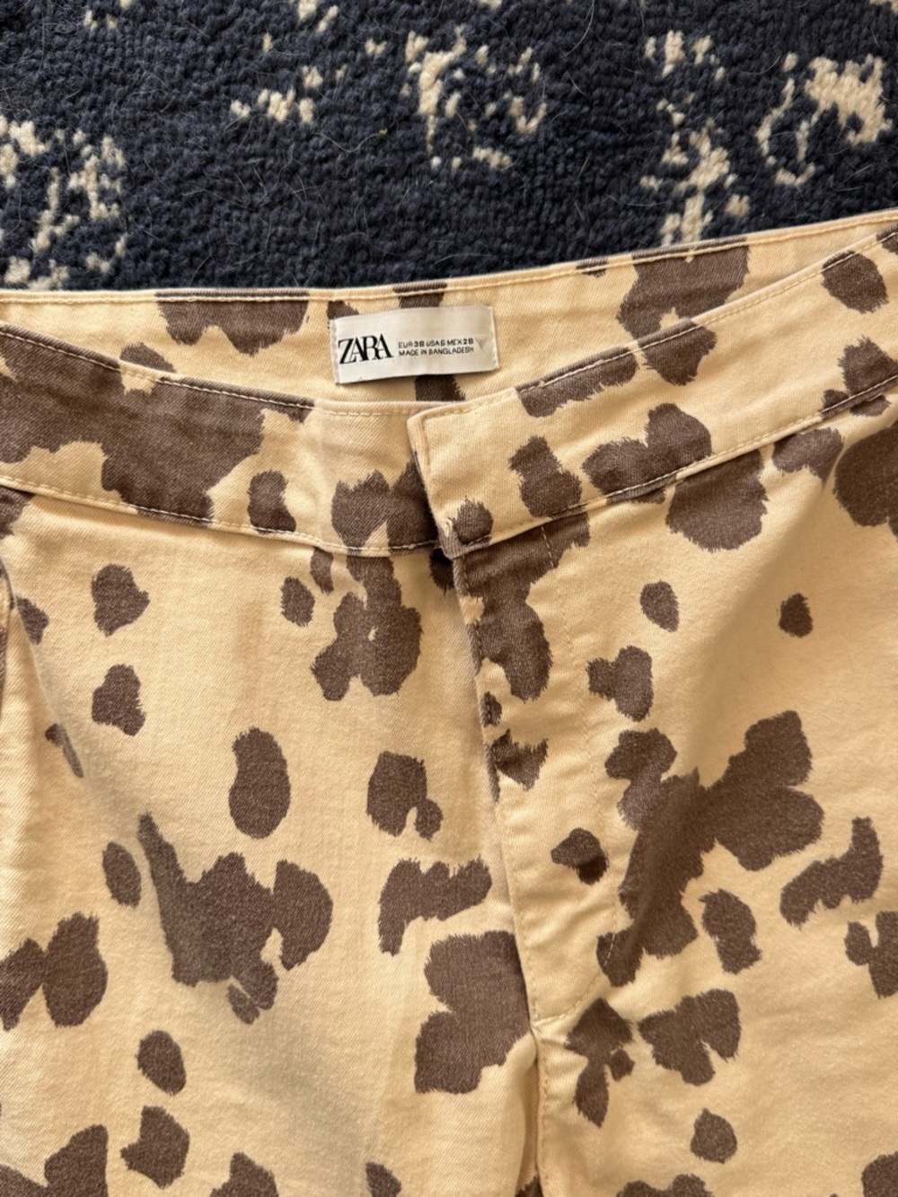 ZARA Animal Print Beige Brown Cotton Twill Straight Pants Flat Front Pockets - Picture 4 of 6